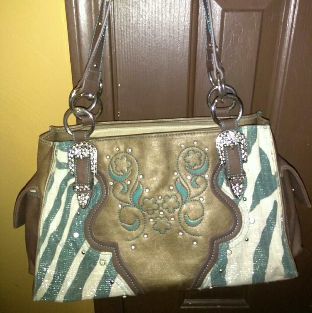 Cowgirl medium purse with wallet